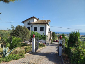 Casa Meris San Costanzo